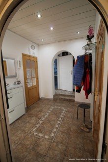 1.6 Eingangsbereich gepflegtes Mehrfamilienhaus als Kapitalanlage oder zur Selbstnutzung