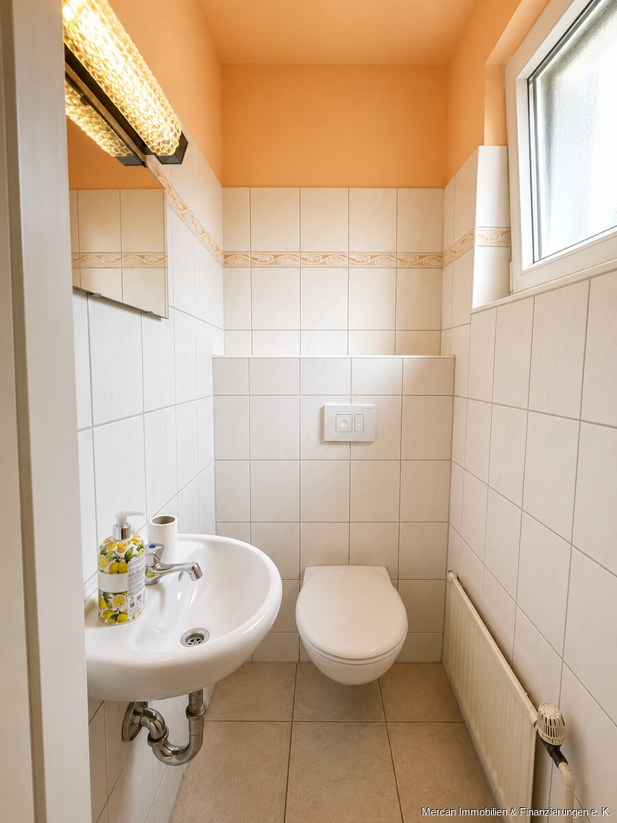 4. G�ste-WC Reihenmittelhaus Peine / V�hrum