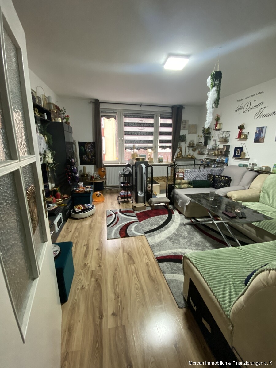 WHG 005 3. Wohnzimmer Etagenwohnung Hannover