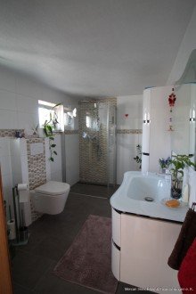 1.15 G�ste WC gepflegtes Mehrfamilienhaus als Kapitalanlage oder zur Selbstnutzung