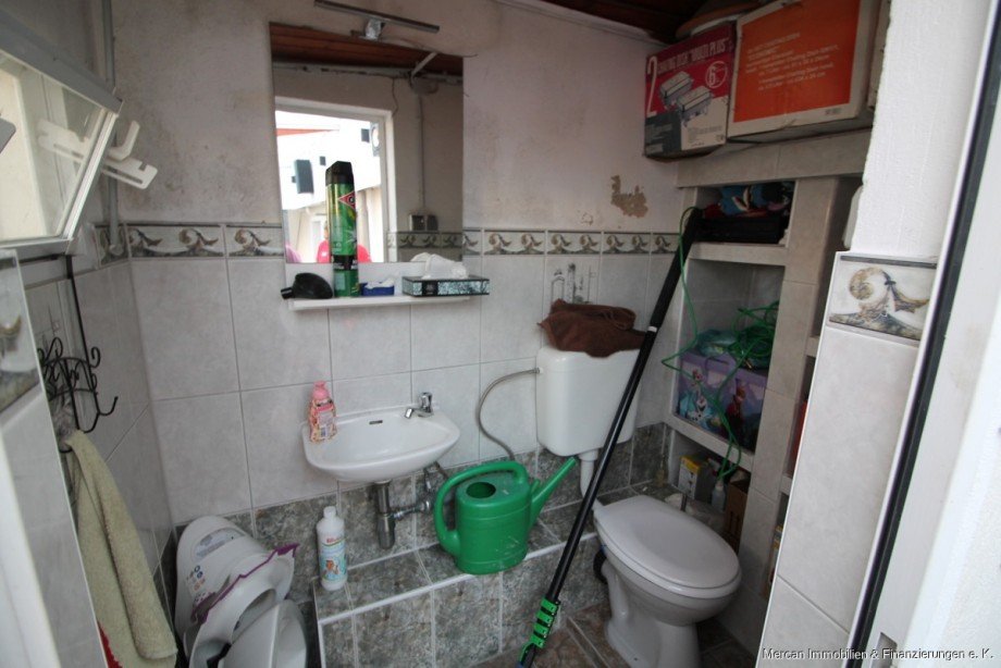 1.19 WC Garten Haus Barsinghausen / Eckerde