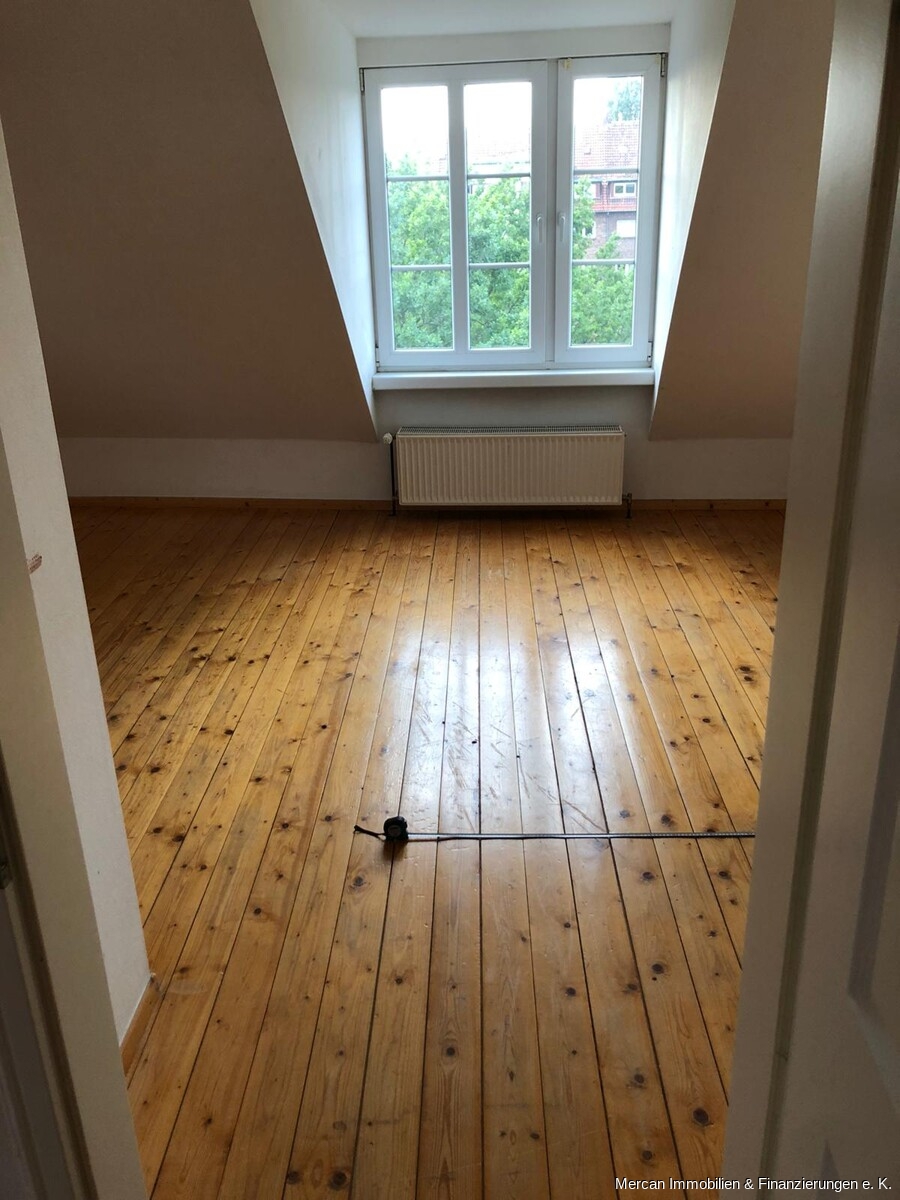 6. Ankleidezimmer Maisonettewohnung Hannover