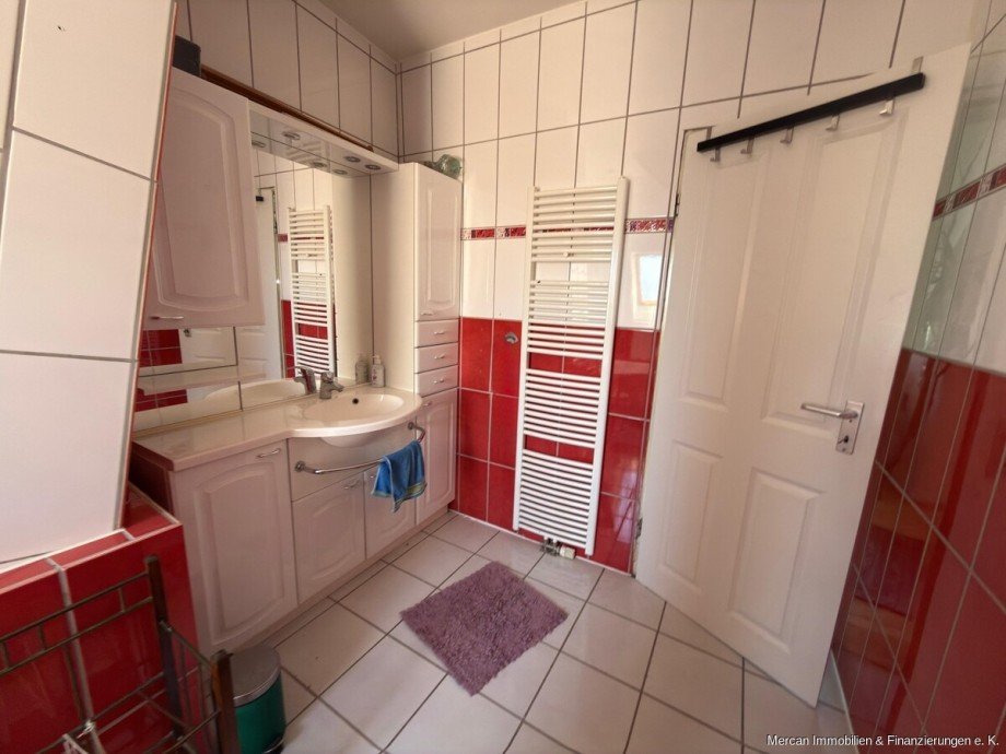 12. Badezimmer Ansicht 2 Maisonettewohnung Hannover