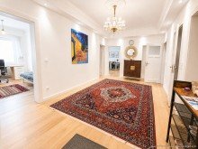 2. Flur Wundersch�ne, seltene Gelegenheit im Herzen der S�dstadt, 4 Zimmer mit ca. 165 m� und Wintergarten
