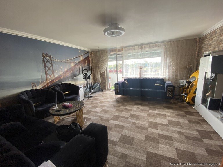 3. Wohnzimmer Seelze Etagenwohnung 3 Zimmer Eigentumswohnung in Seelze