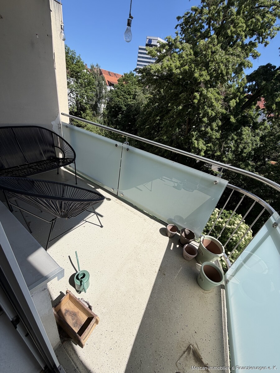 8. Balkon Etagenwohnung Hannover
