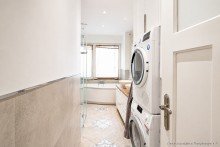 15. Badezimmer (2) Wundersch�ne, seltene Gelegenheit im Herzen der S�dstadt, 4 Zimmer mit ca. 165 m� und Wintergarten