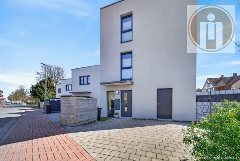 1. Au�enansicht Wennigsen Maisonettewohnung Wohnen �ber zwei Ebenen - Maisonette mit Deisterblick & Dachterrasse