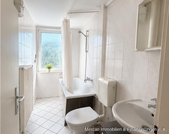 5. Badezimmer (KI) Etagenwohnung Hannover
