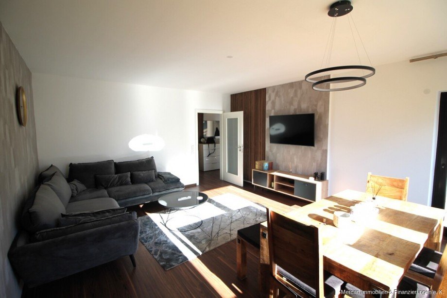4. Wohnzimmer Ansicht 2 Etagenwohnung Laatzen