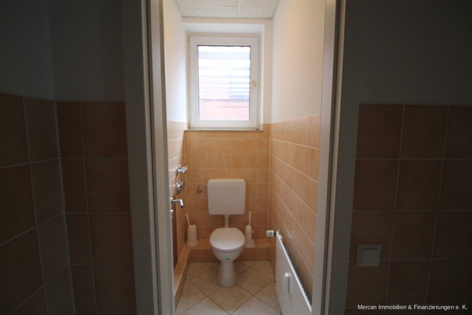 12. WC 2 Ansicht 2 B�rofl�che Hannover / D�hren