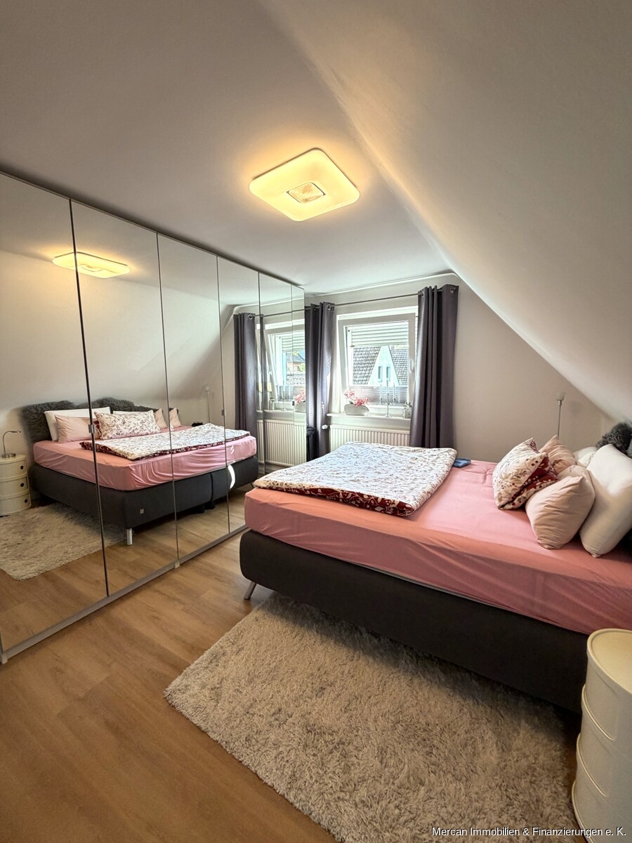 13.Schlafzimmer OG Einfamilienhaus Celle / Wietzenbruch