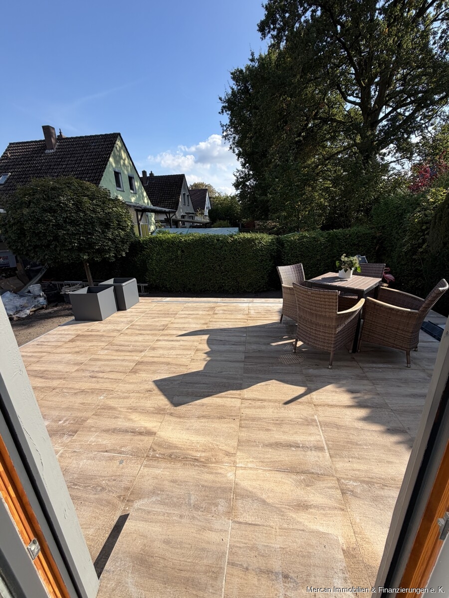 3.1 Terrasse Freisitz Einfamilienhaus Celle / Wietzenbruch