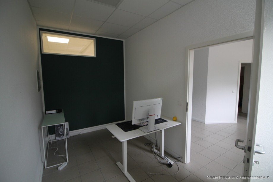 8. B�ro 4 B�rofl�che Hannover / D�hren