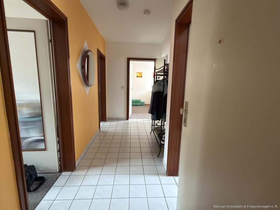 3. Flur (EG) Erdgeschosswohnung Pattensen