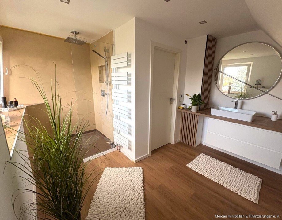 14.Badezimmer OG Einfamilienhaus Celle / Wietzenbruch
