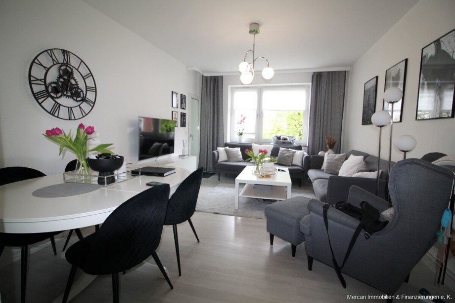 2. Wohnzimmer 1OG Etagenwohnung Hannover